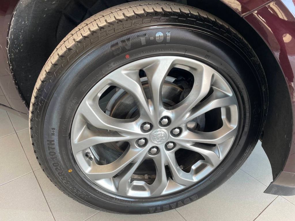 Used 2020 Buick Enclave Avenir w/ Avenir Technology Package image 5