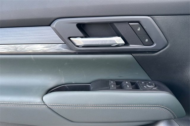 New 2026 GMC Terrain AT4 w/ LPO, Floor Liner Package image 11