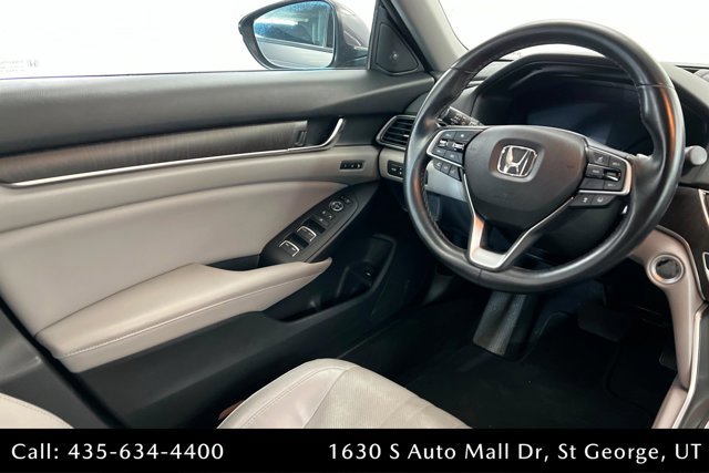Used 2018 Honda Accord Touring image 11