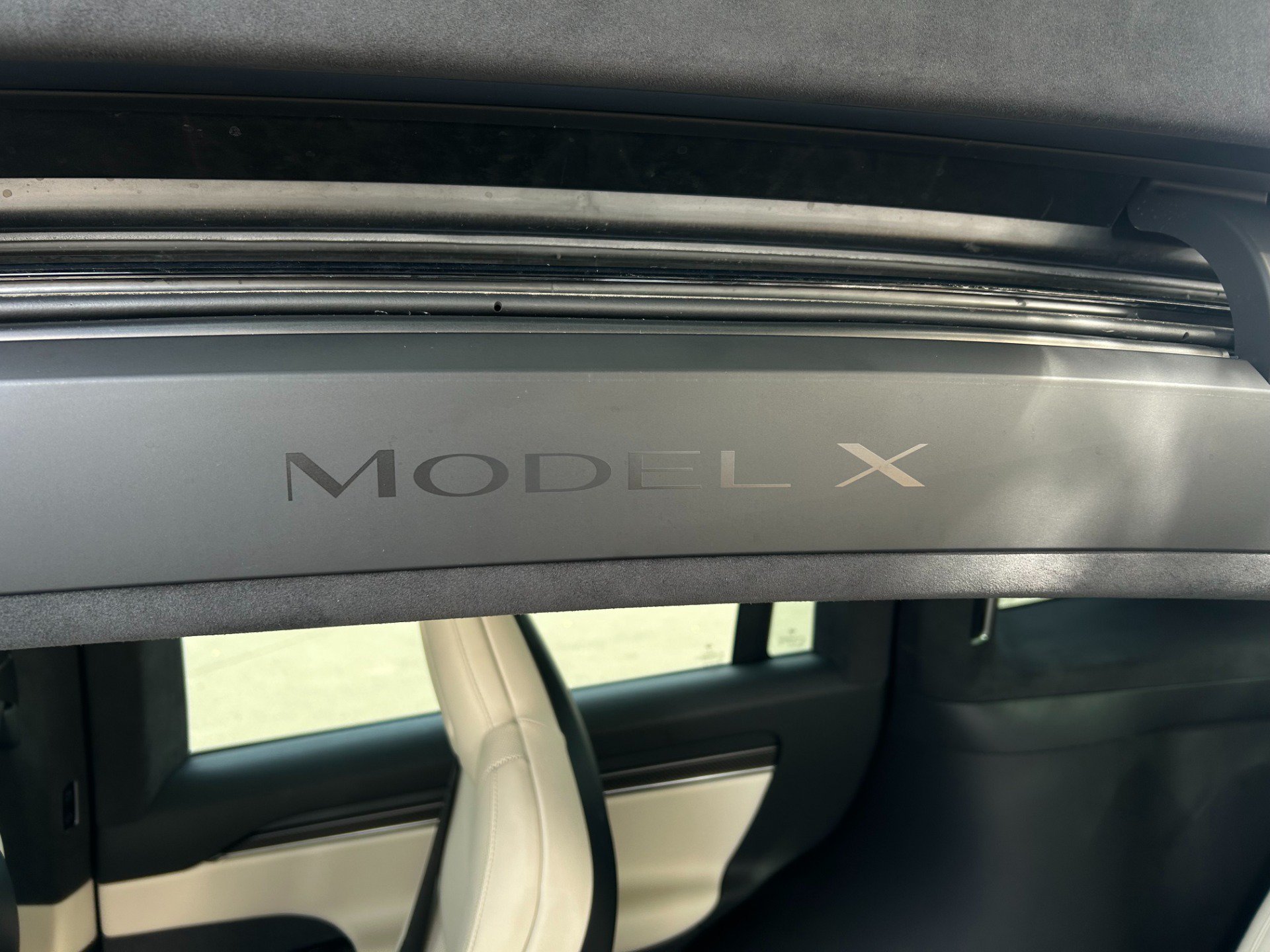 Used 2022 Tesla Model X Plaid AWD/4WD image 32