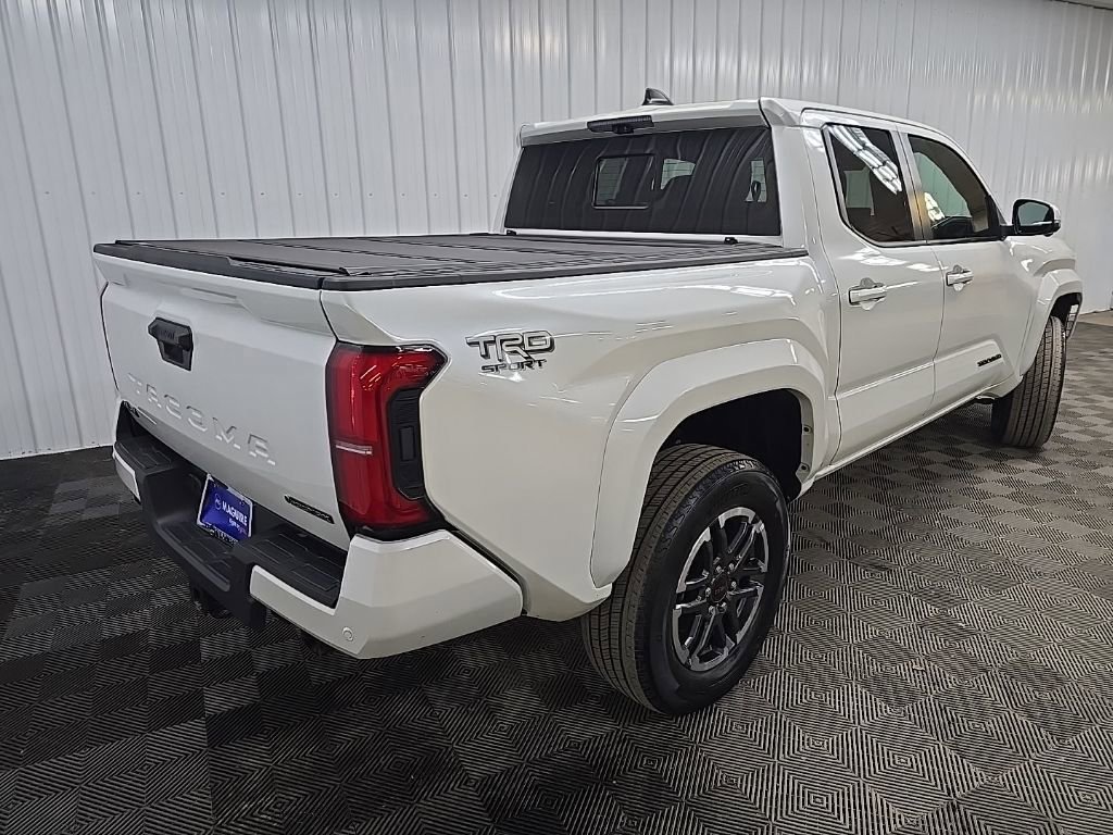 Used 2024 Toyota Tacoma TRD Sport w/ TRD Sport Premium Package AWD/4WD image 10