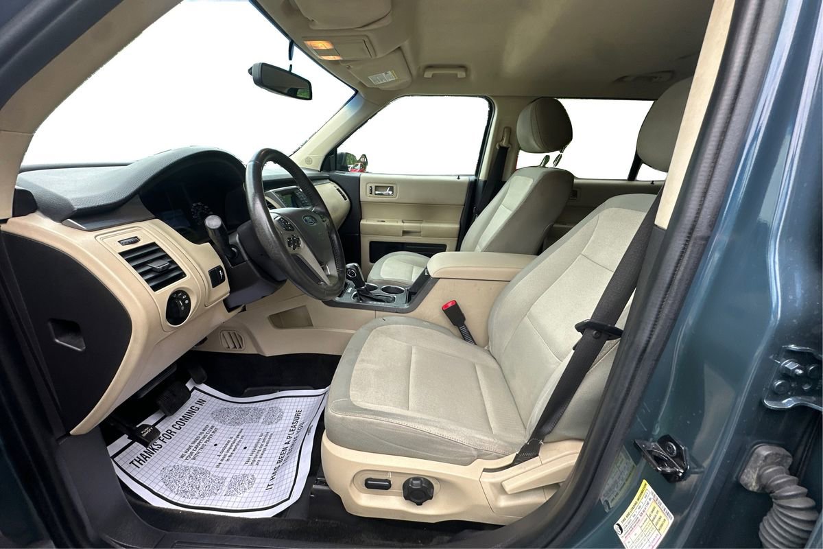 Used 2016 Ford Flex SE image 9