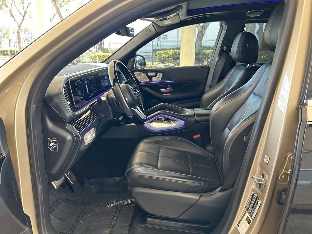 Used 2021 Mercedes-Benz Maybach GLS 600 4MATIC image 5