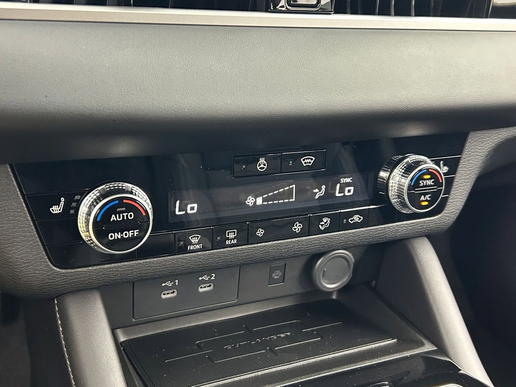 New 2026 Mitsubishi Outlander Trail Edition image 19