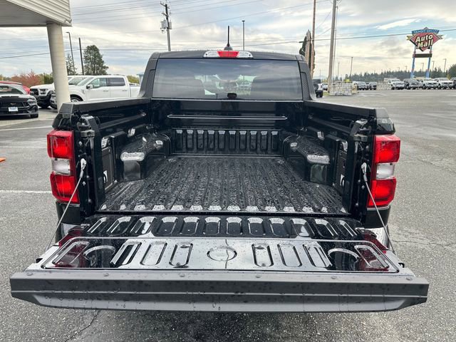 Used 2025 Ford Maverick Lobo image 23