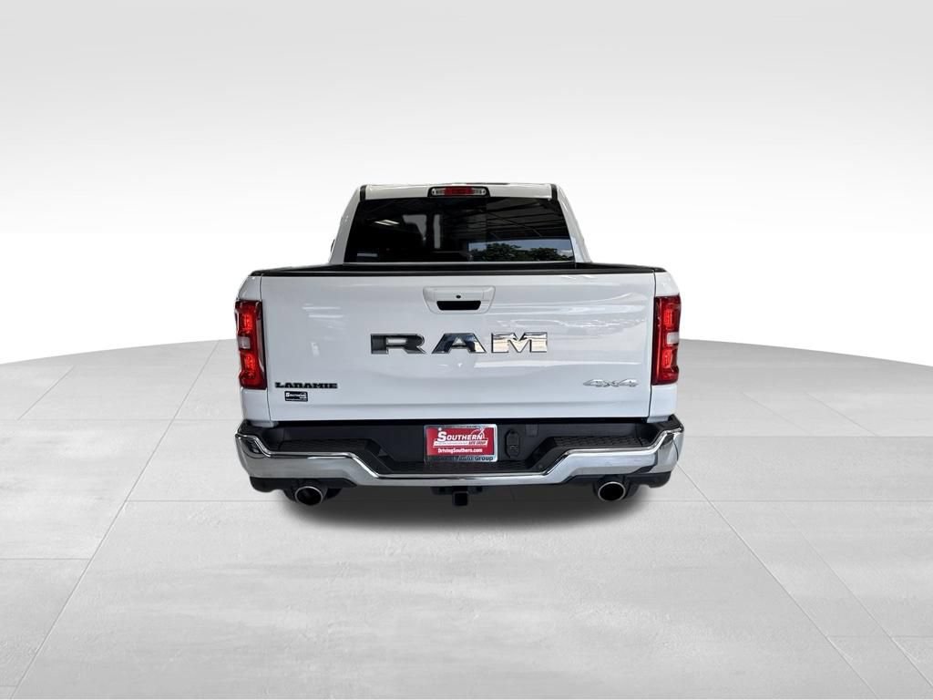 Used 2026 RAM 1500 Laramie AWD/4WD image 4