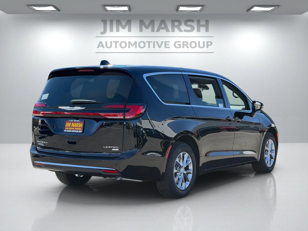 New 2026 Chrysler Pacifica Limited AWD/4WD image 6