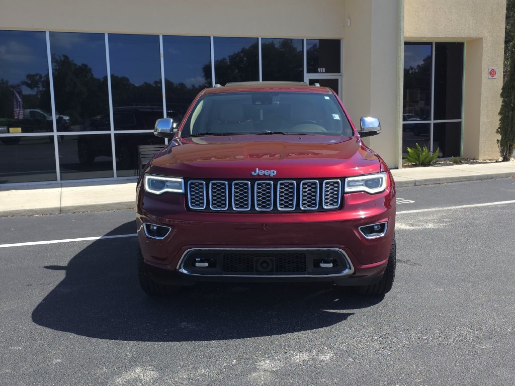 Used 2018 Jeep Grand Cherokee Overland RWD image 3