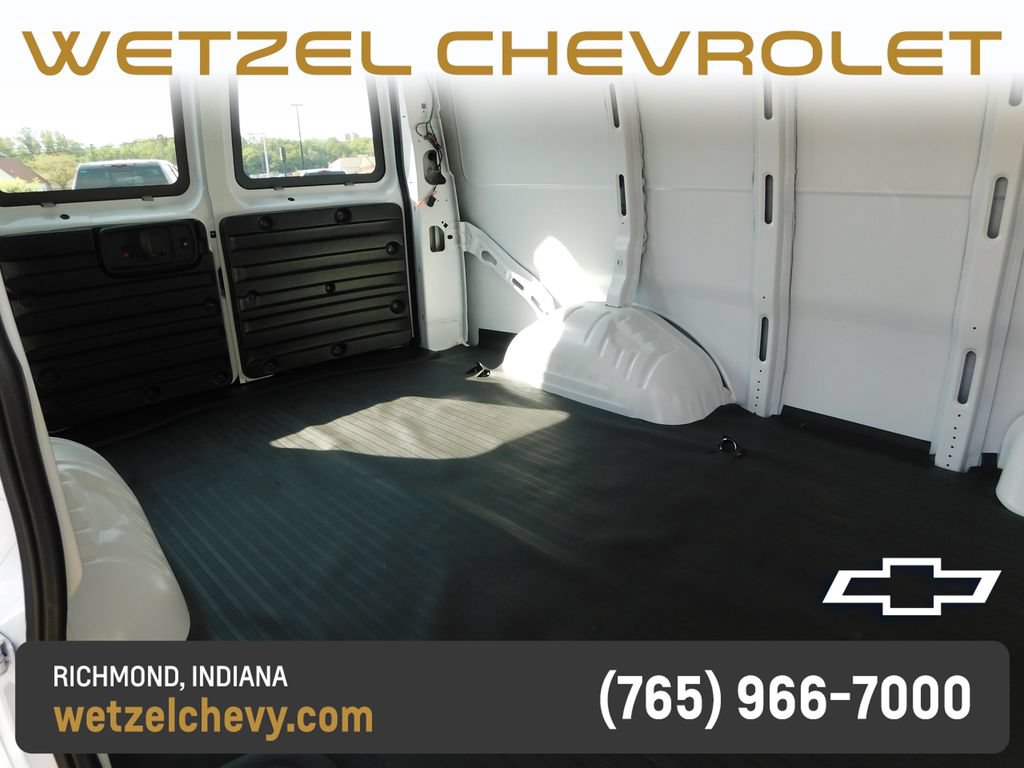New 2026 Chevrolet Express 2500 w/ Safety Package RWD image 21