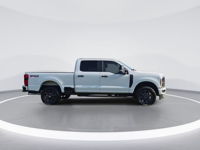 Used 2024 Ford F250 XL w/ STX Appearance Package AWD/4WD image 9