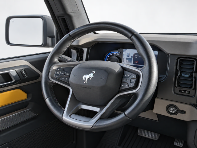 Used 2021 Ford Bronco Wildtrak AWD/4WD image 11