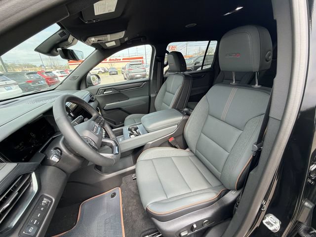 New 2026 GMC Acadia AT4 w/ Luxury Package AWD/4WD image 11