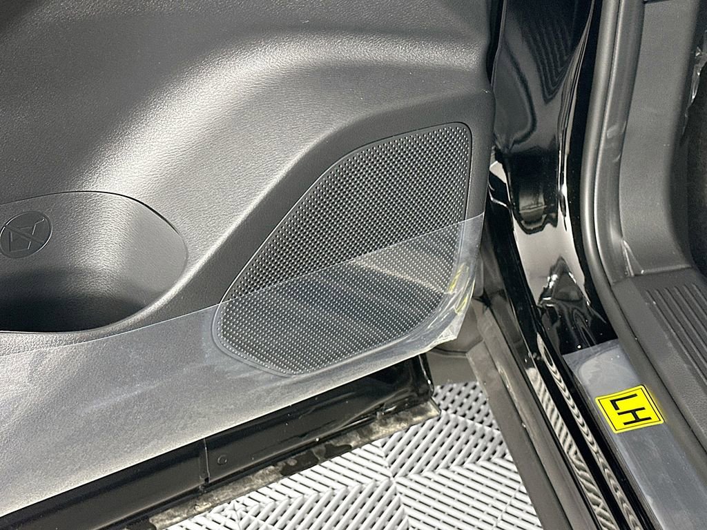 New 2026 Nissan Rogue SV image 25