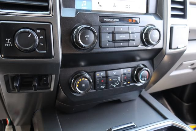 Used 2019 Ford F250 XLT w/ XLT Premium Package AWD/4WD image 23