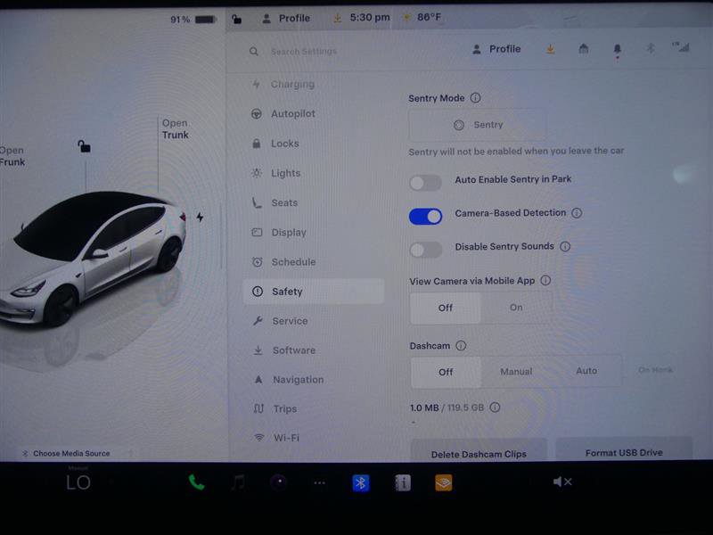 Used 2023 Tesla Model 3 Standard Range RWD image 15