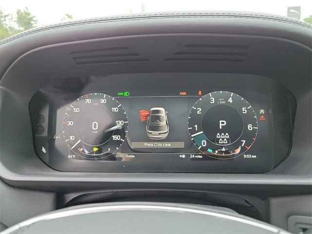 New 2024 Land Rover Discovery Metropolitan Edition image 27