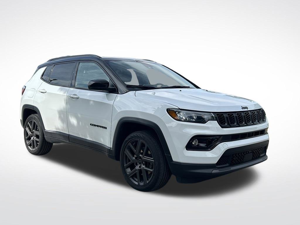 Certified 2025 Jeep Compass Limited w/ Sun & Sound Group AWD/4WD image 3