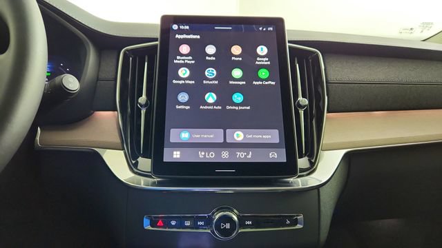 New 2026 Volvo XC90 T8 Plus w/ Protection Package AWD/4WD image 21