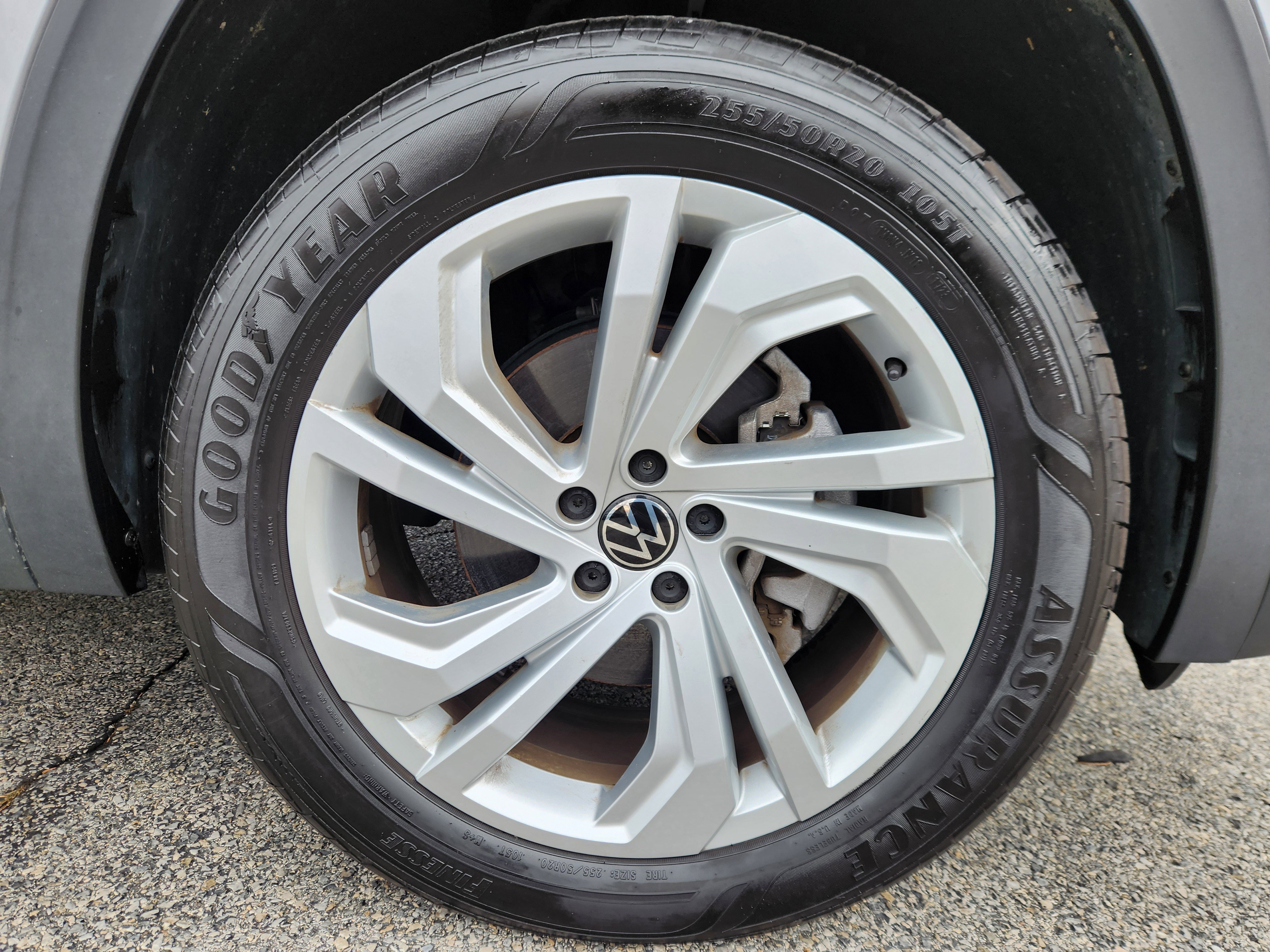 Certified 2021 Volkswagen Atlas SE image 21