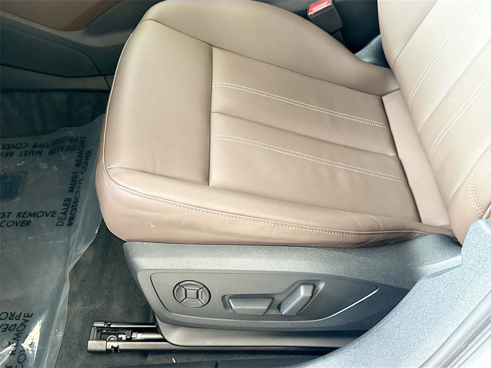 Certified 2025 Audi A6 e-tron Premium w/ Ultra Package image 20