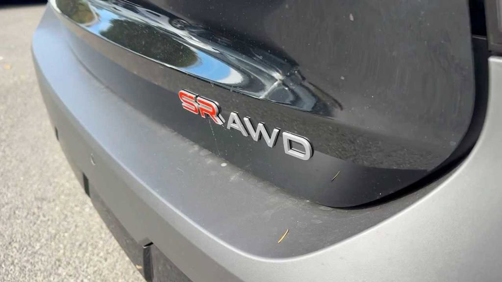 New 2026 Nissan Kicks SR w/ SR Premium Package image 8