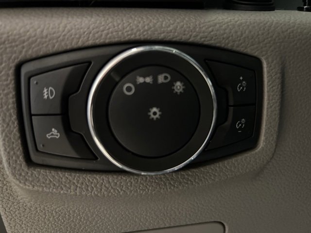 Used 2015 Ford F150 XLT w/ Equipment Group 302A Luxury image 22