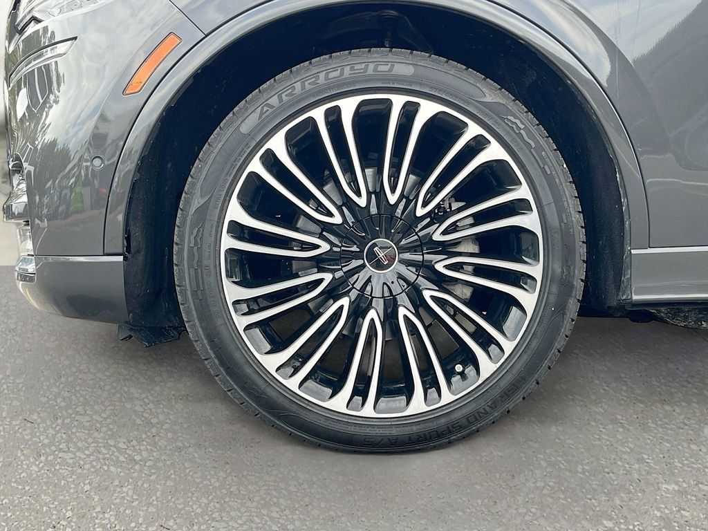 Used 2020 Lincoln Aviator Black Label w/ Dynamic Handling Package image 33