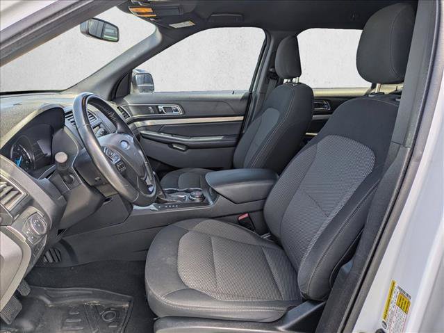 Used 2019 Ford Explorer XLT w/ Equipment Group 201A AWD/4WD image 15