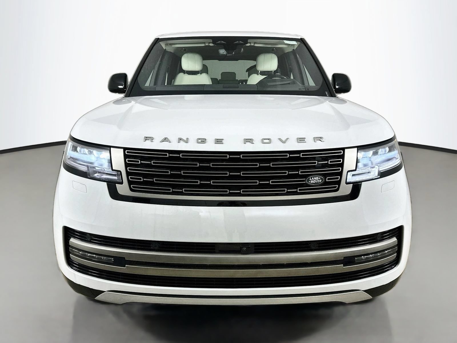 New 2026 Land Rover Range Rover SE AWD/4WD image 2