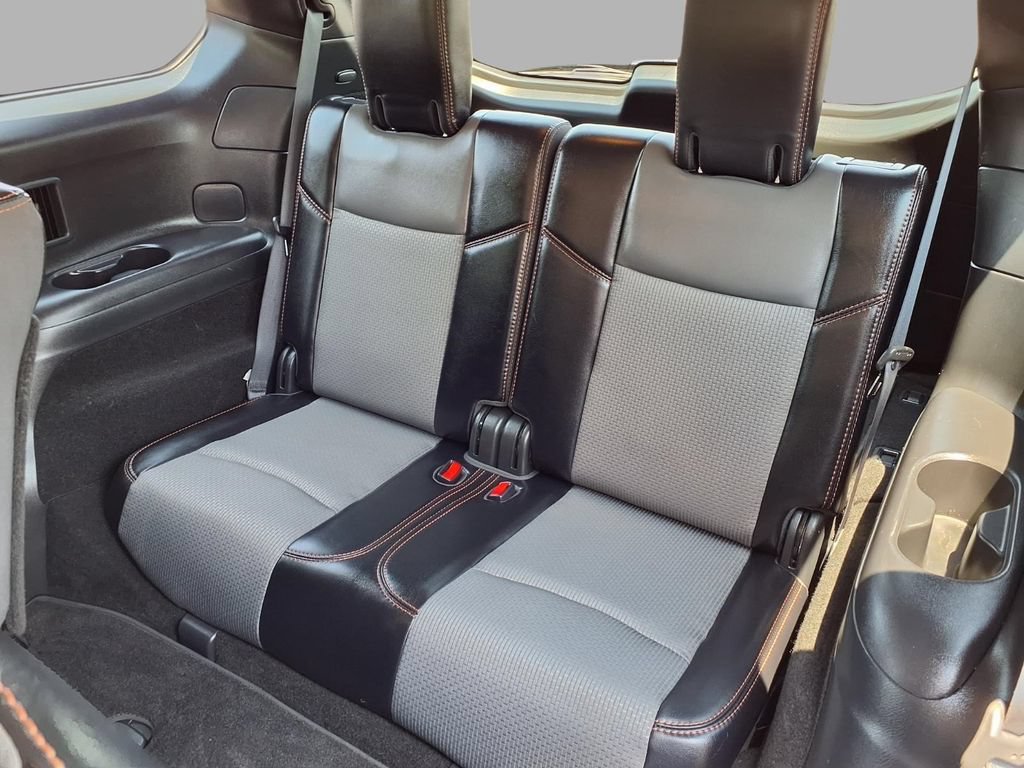 Used 2020 Nissan Pathfinder SV w/ Rock Creek Edition FWD image 25