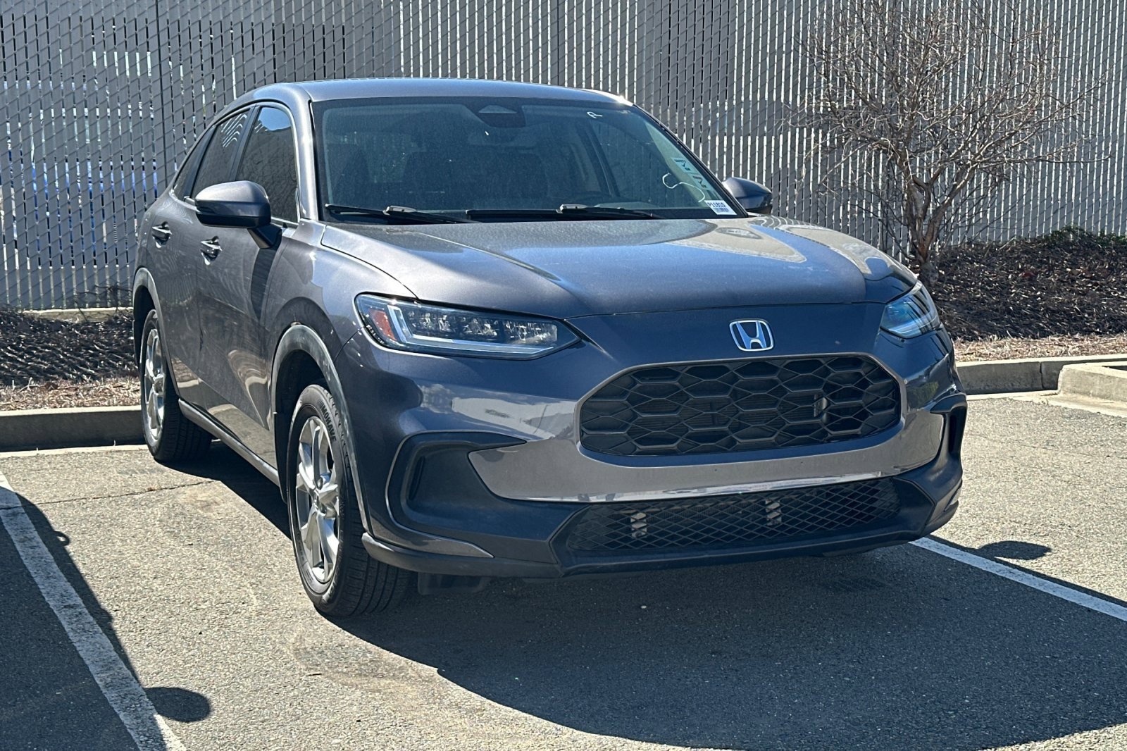 Used 2023 Honda HR-V LX image 2