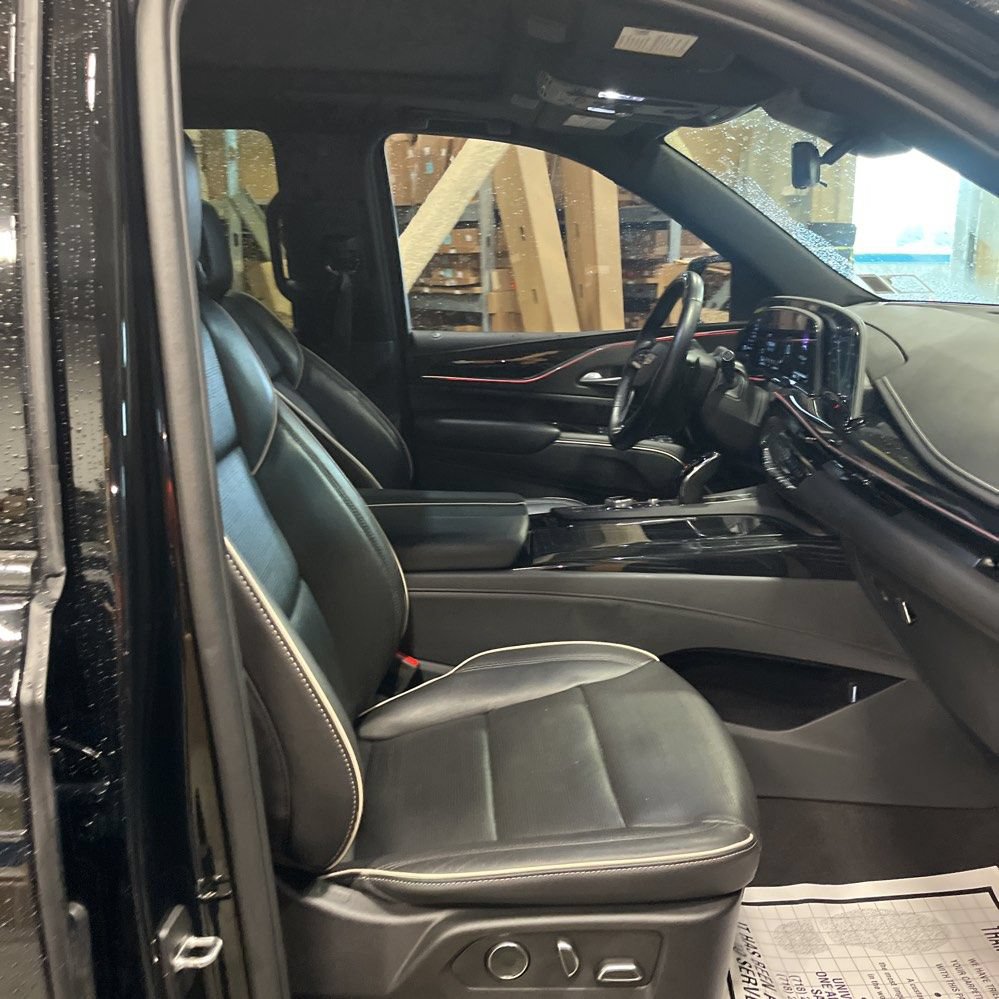 Used 2024 Cadillac Escalade Sport w/ Touring Package AWD/4WD image 22