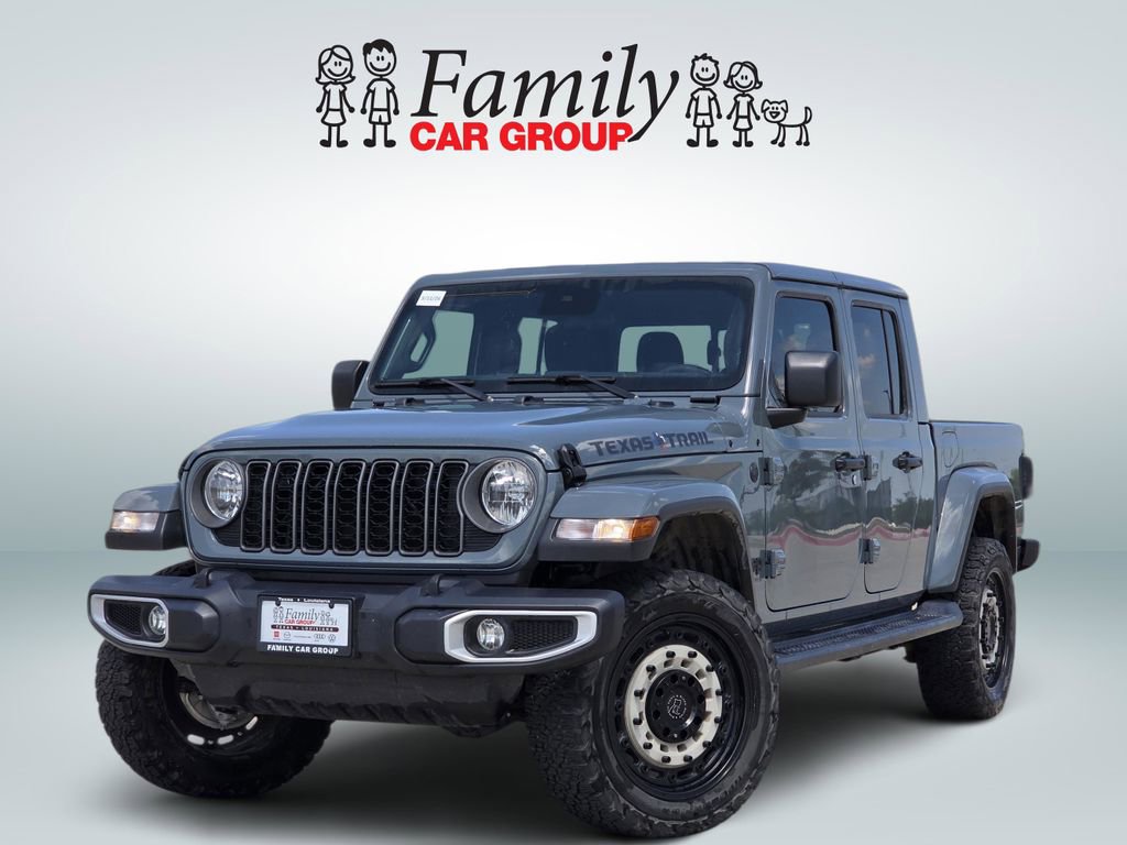 Used 2025 Jeep Gladiator Sport AWD/4WD image 1