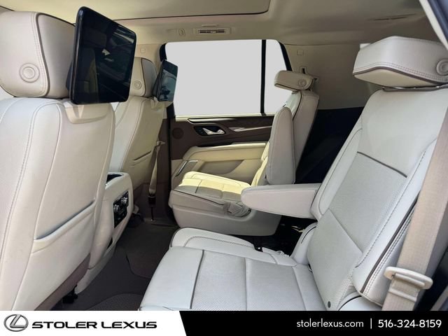 Used 2022 GMC Yukon Denali w/ Advanced Technology Package AWD/4WD image 15