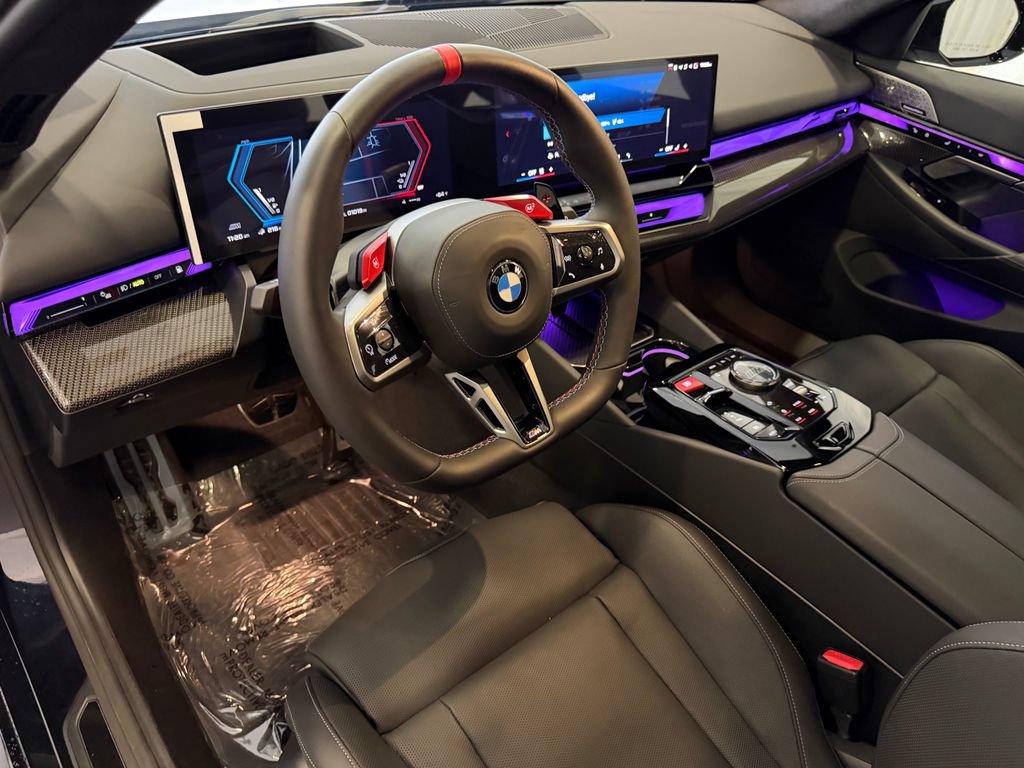 Used 2026 BMW M5 Touring AWD/4WD image 4