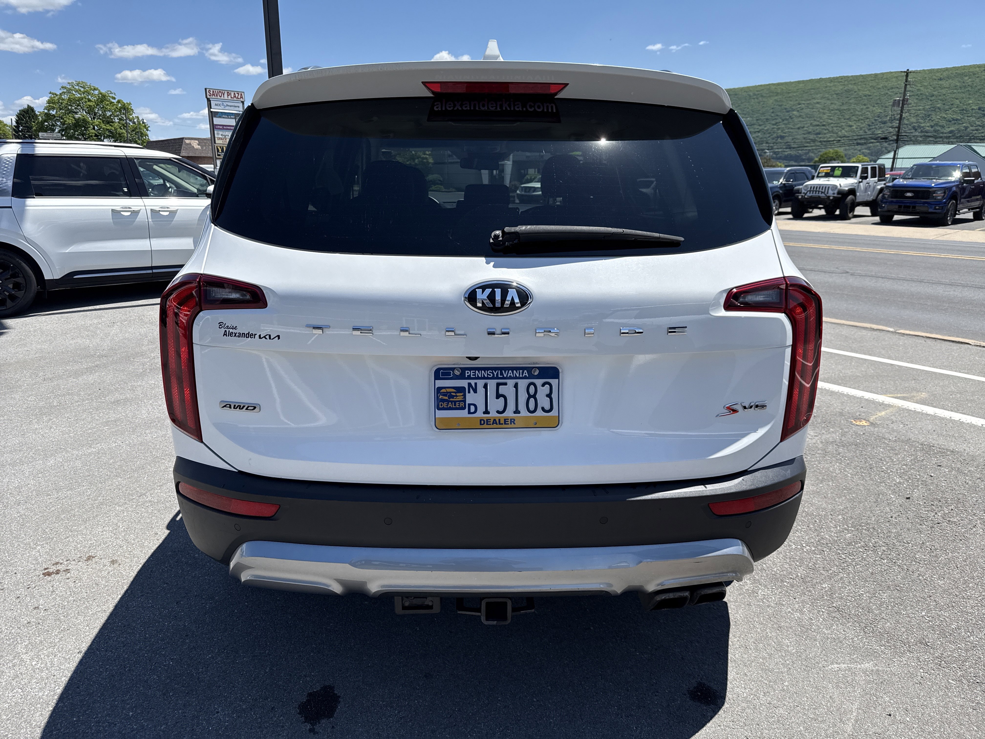 Used 2020 Kia Telluride S w/ S 8 Passenger Seating Package AWD/4WD image 4