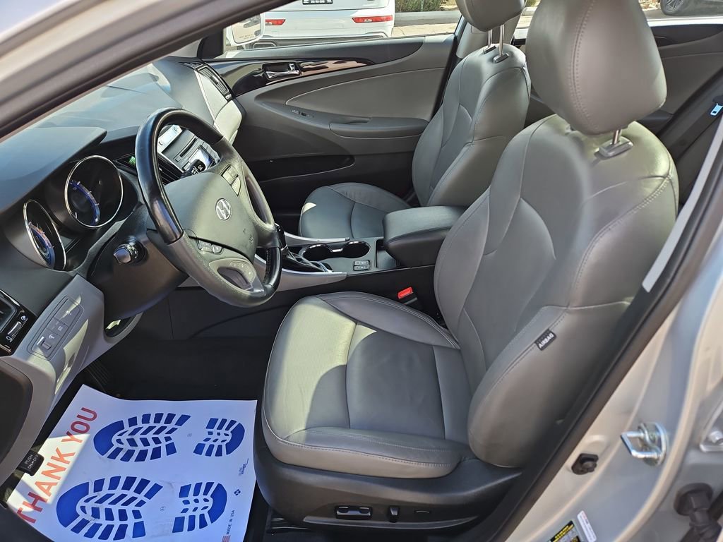 Used 2012 Hyundai Sonata Limited FWD image 9