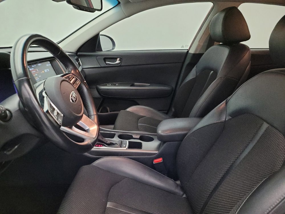 Used 2019 Kia Optima S image 17
