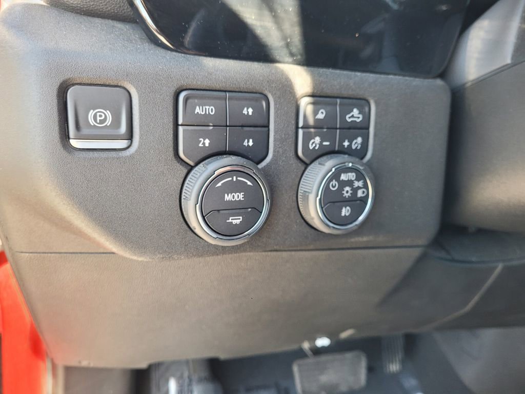 Certified 2024 Chevrolet Silverado 1500 High Country w/ Max Trailering Package image 26