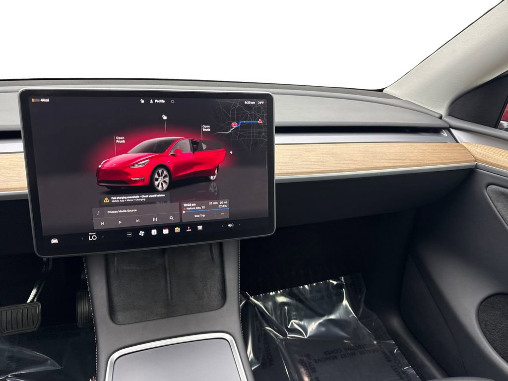Used 2024 Tesla Model Y Long Range AWD/4WD image 53