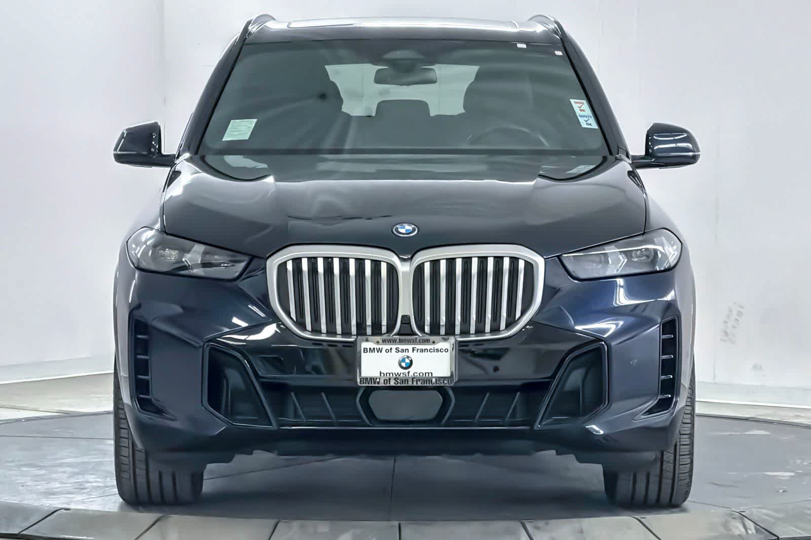 Used 2024 BMW X5 xDrive50e w/ M Sport Package AWD/4WD image 10