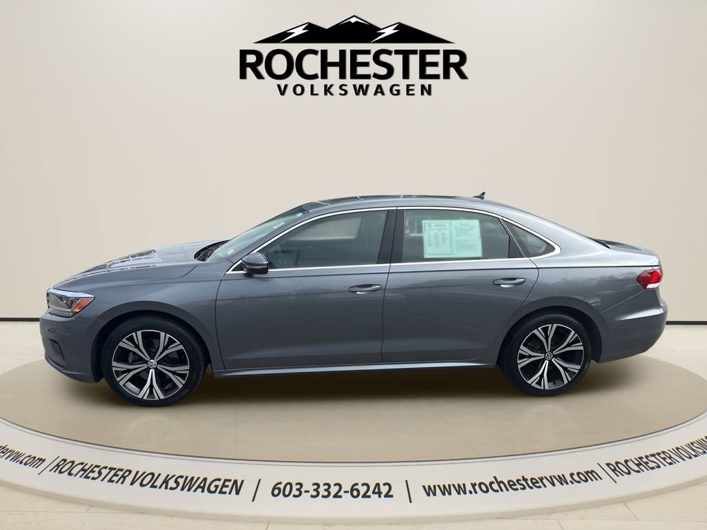 Used 2020 Volkswagen Passat 2.0T SEL FWD image 3