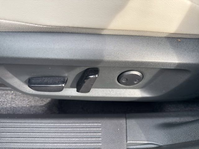 Used 2026 Nissan Rogue SV AWD/4WD image 14