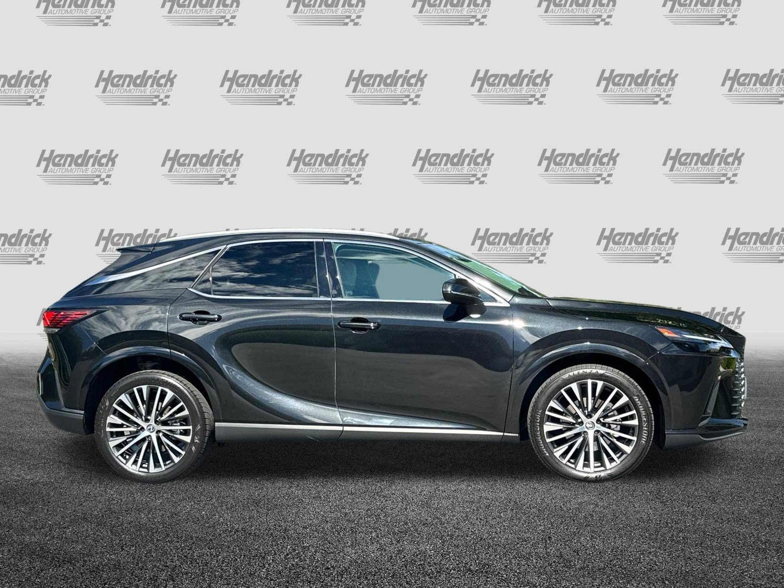 Certified 2023 Lexus RX 350 Premium Plus w/ Cold Area Package AWD/4WD image 3