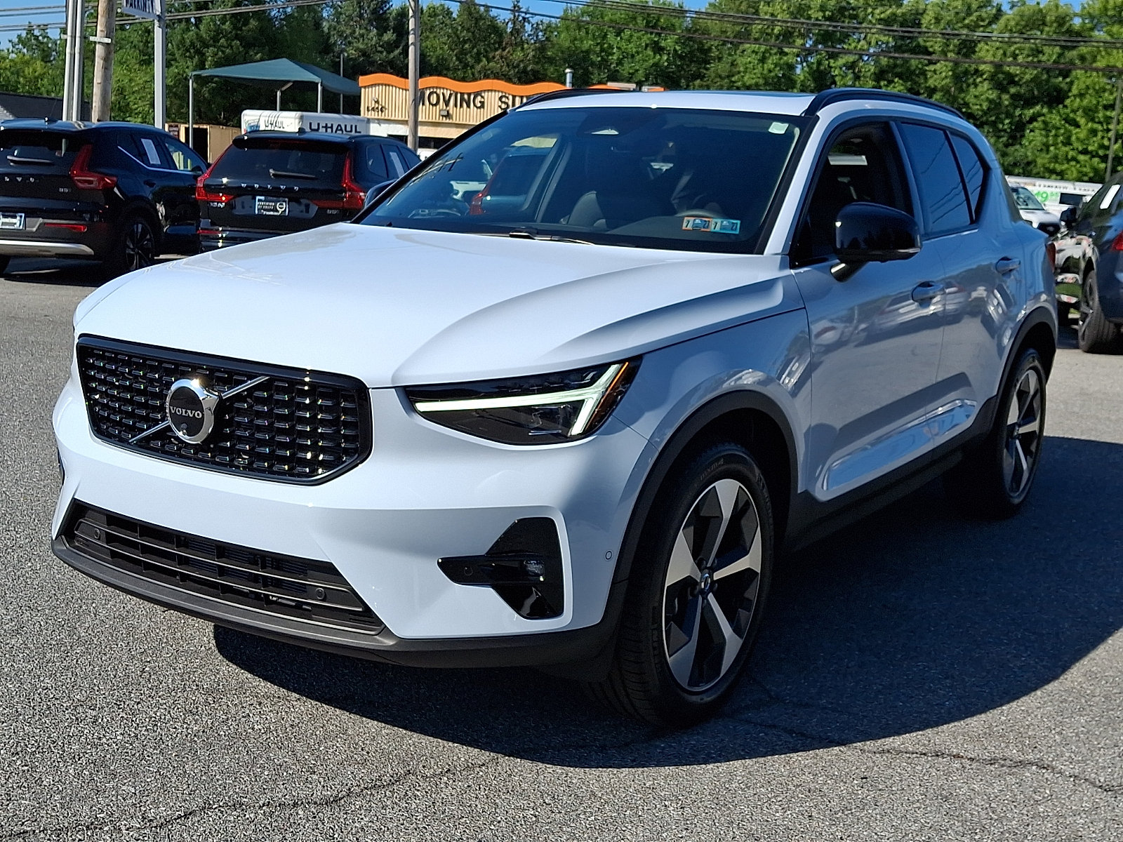 New 2026 Volvo XC40 B5 Plus w/ Protection Package Premier AWD/4WD image 2