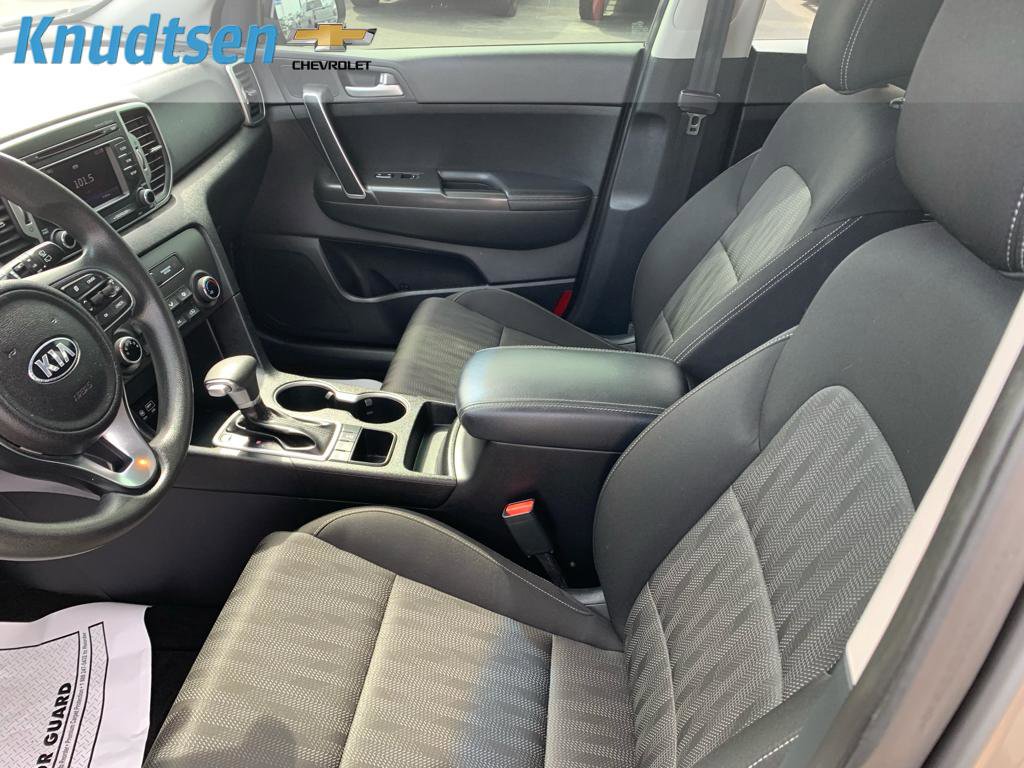 Used 2017 Kia Sportage LX AWD/4WD image 18