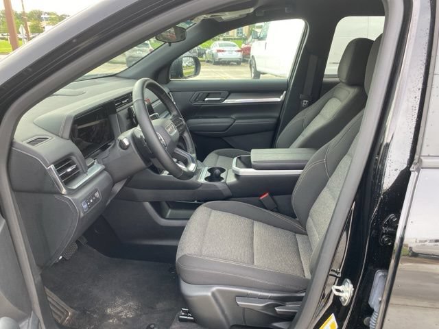 Used 2026 GMC Terrain Elevation w/ LPO, Floor Liner Package FWD image 2