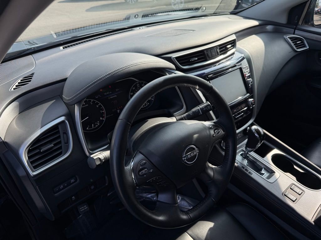 Certified 2024 Nissan Murano SV w/ SV Midnight Edition Package image 18