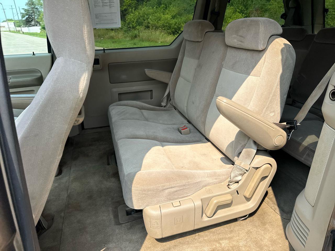Used 2004 Ford Freestar SES FWD image 16