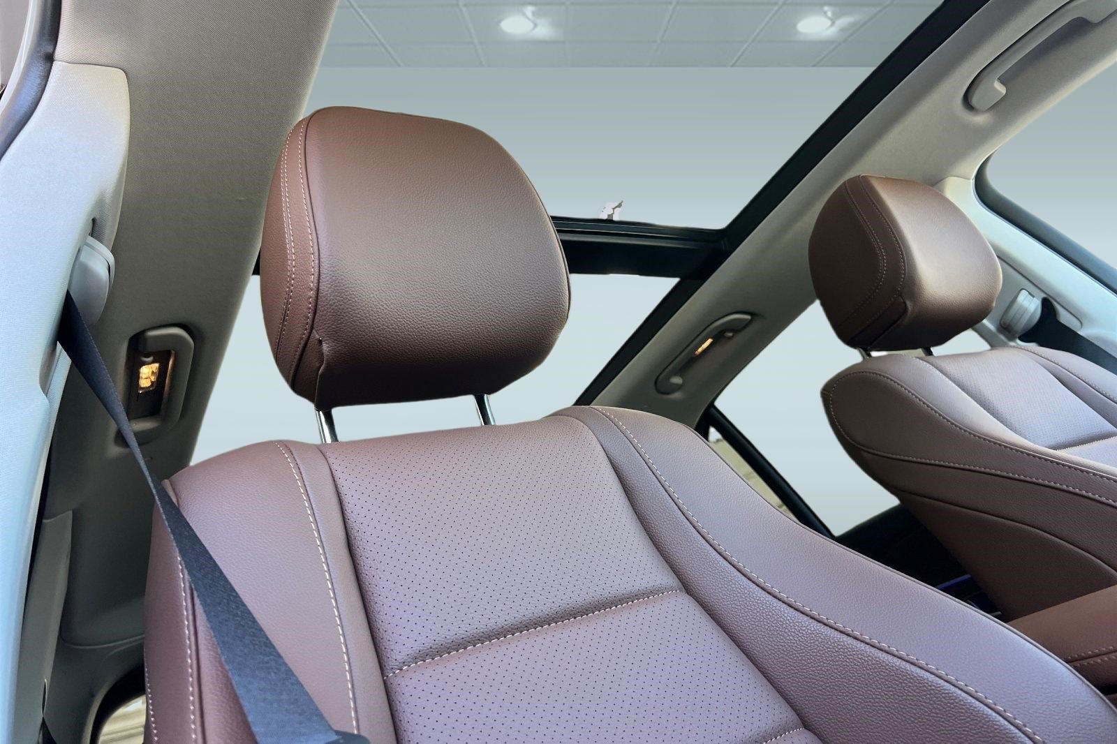 Certified 2025 Mercedes-Benz GLE 350 4MATIC image 26